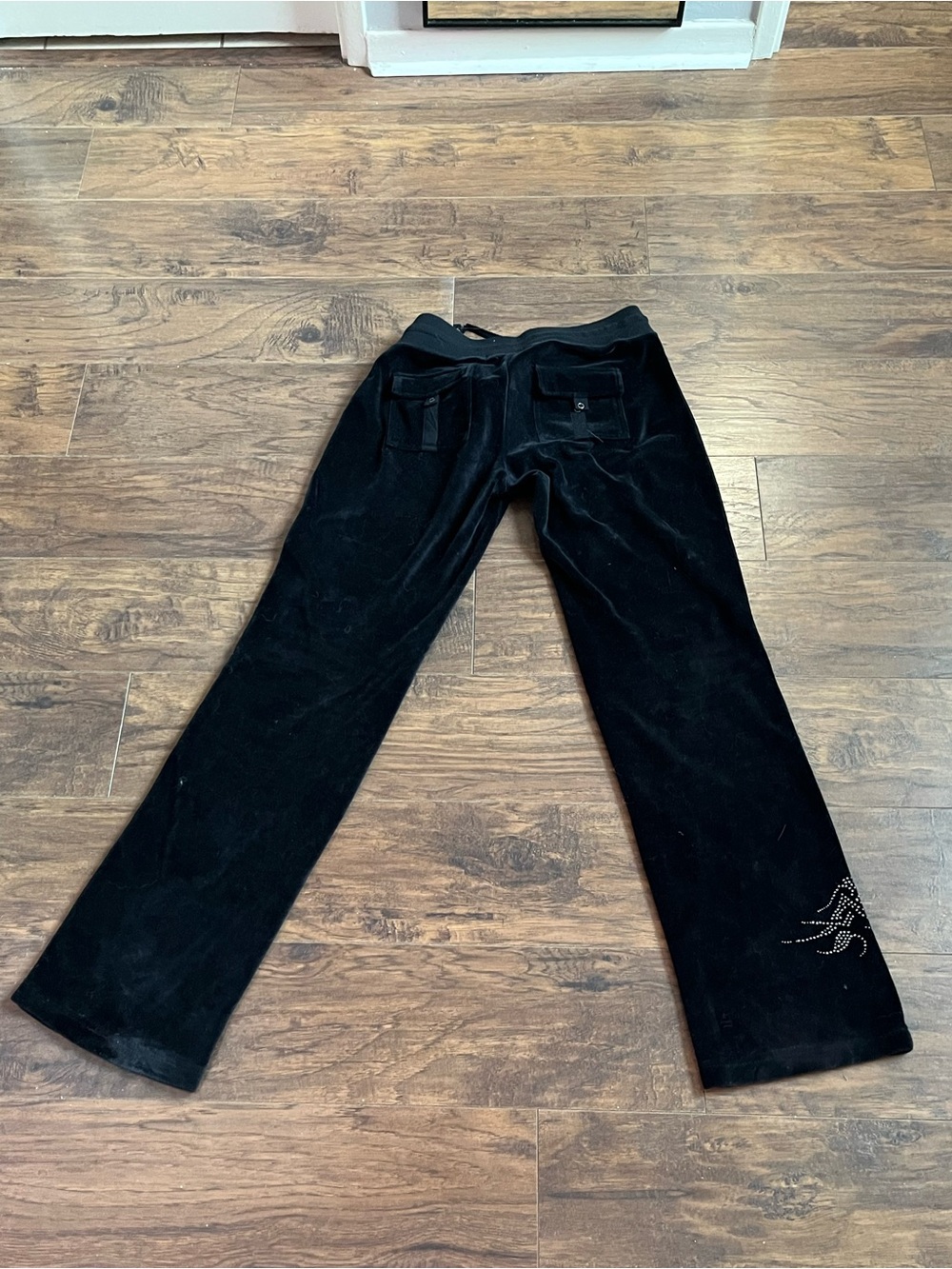 BCBG Women’s Velour Low-rise Track Pants Gemstones Bedazzled💅 - Picture 7 of 8
